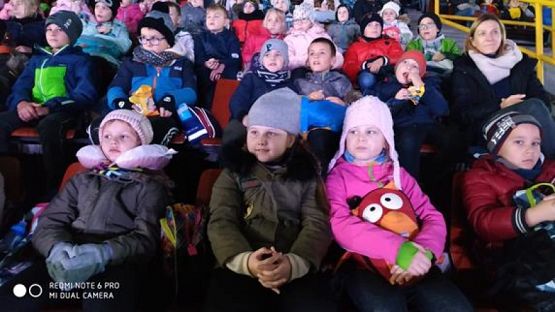  Grafika #24: Niezwykłe przygody Sindbada żeglarza - rewia na lodzie grafika