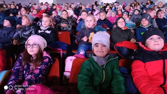  Grafika #26: Niezwykłe przygody Sindbada żeglarza - rewia na lodzie grafika