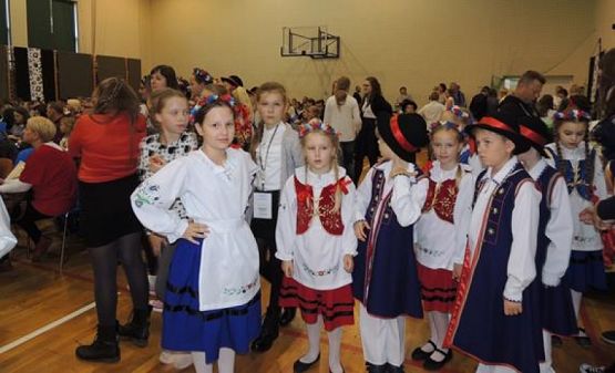  Grafika #3: ,,Lęborskie Słoneczka w Słupsku grafika