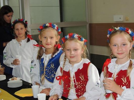  Grafika #10: ,,Lęborskie Słoneczka w Słupsku grafika