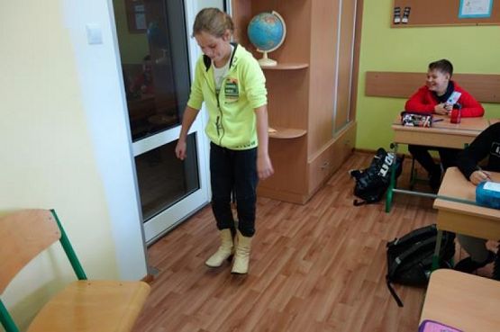  Grafika #3: DZIEŃ CHŁOPAKA W KLASIE 5 B grafika