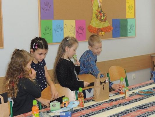  Grafika #18: DZIEŃ CHŁOPAKA W KLASIE PIERWSZEJ grafika