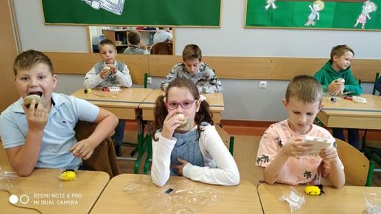  Grafika #8: Dzień Chłopaka w klasie 3A - fotorelacja grafika