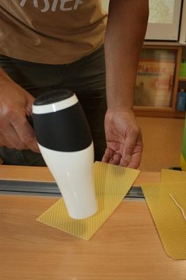  Grafika #5: Spotkanie z pszczelarzem grafika