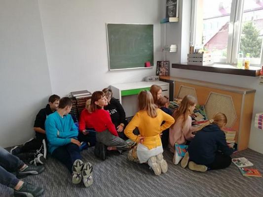  Grafika #4: Biblioteka w SJSP grafika