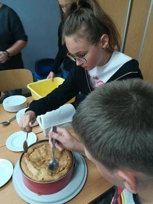  Grafika #1: Lekcja biologii w klasie VIIa grafika