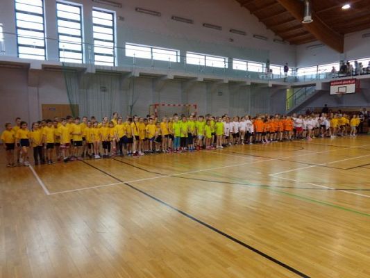  Grafika #1: Konkurs Sportowy dla klas I-III Kto z nas lepiej i prędzej grafika