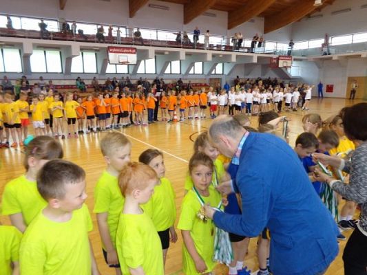  Grafika #20: Konkurs Sportowy dla klas I-III Kto z nas lepiej i prędzej grafika