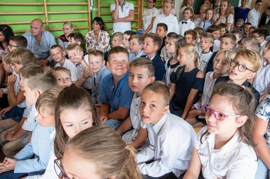  Grafika #7: Uroczyste rozpoczęcie roku szkolnego 2019/2020 grafika