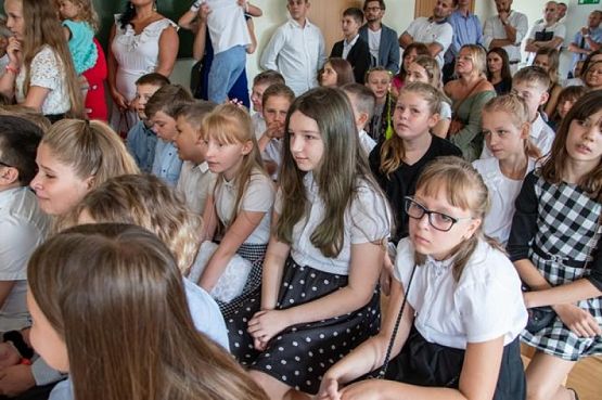  Grafika #11: Uroczyste rozpoczęcie roku szkolnego 2019/2020 grafika