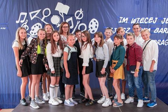  Grafika #24: Uroczyste rozpoczęcie roku szkolnego 2019/2020 grafika