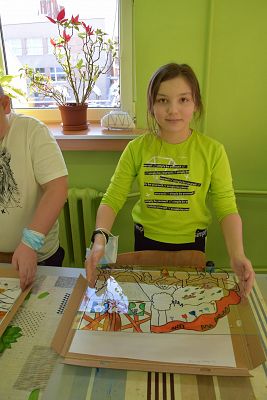 ,,Na szkle malowane” – warsztaty kaszubskie klas trzecich grafika