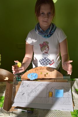 ,,Na szkle malowane” – warsztaty kaszubskie klas trzecich grafika