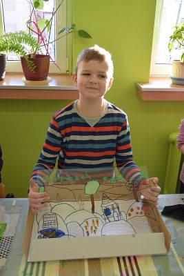 ,,Na szkle malowane” – warsztaty kaszubskie klas trzecich grafika