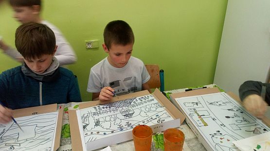 ,,Na szkle malowane” – warsztaty kaszubskie klas trzecich grafika