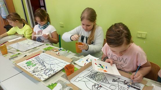 ,,Na szkle malowane” – warsztaty kaszubskie klas trzecich grafika