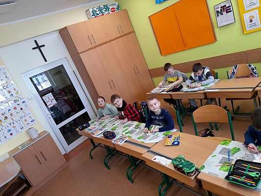 Karnawałowe Dzieła Pierwszoklasistów grafika