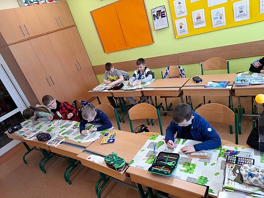 Karnawałowe Dzieła Pierwszoklasistów grafika