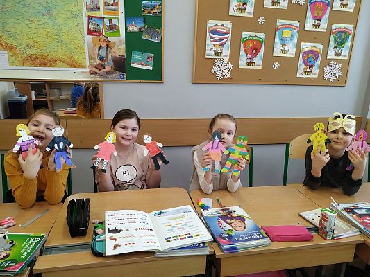 Karnawałowe Dzieła Pierwszoklasistów grafika