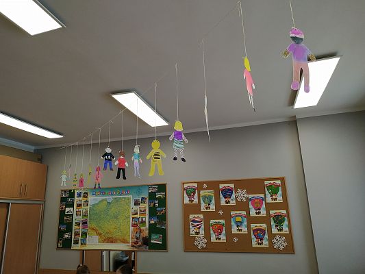 Karnawałowe Dzieła Pierwszoklasistów grafika