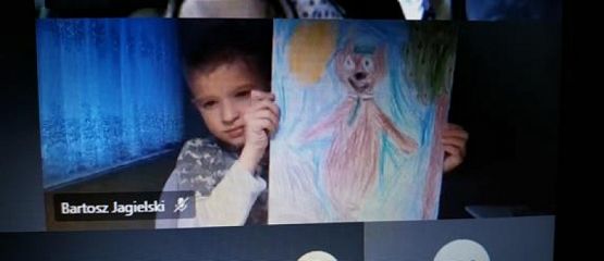  Grafika #5: Uczniowie klasy Ia świętują Dzień Pluszowego Misia - fotorelacja z zajęć online grafika