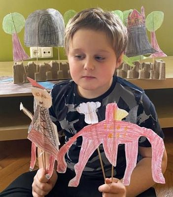  Grafika #7: Kukiełkowa bajka o złym smoku, pięknej krakowiance i sprytnym Kubie grafika