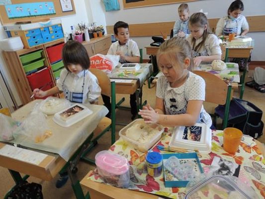  Grafika #10: Oryginalne ramki do zdjęć grafika