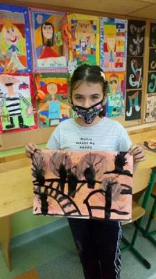  Grafika #17: ,,Tajemnicze drzewa – kółko plastyczne kl.2-3 grafika