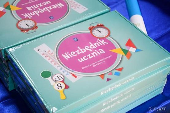  Grafika #2: PASOWANIE UCZNIÓW KLAS PIERWSZYCH - fotorelacja z 12 października 2020 roku grafika