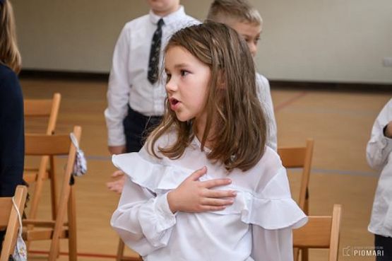  Grafika #30: PASOWANIE UCZNIÓW KLAS PIERWSZYCH - fotorelacja z 12 października 2020 roku grafika