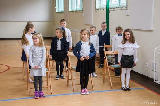  Grafika #58: PASOWANIE UCZNIÓW KLAS PIERWSZYCH - fotorelacja z 12 października 2020 roku grafika