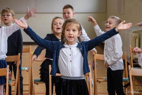  Grafika #60: PASOWANIE UCZNIÓW KLAS PIERWSZYCH - fotorelacja z 12 października 2020 roku grafika