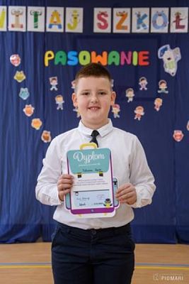  Grafika #90: PASOWANIE UCZNIÓW KLAS PIERWSZYCH - fotorelacja z 12 października 2020 roku grafika