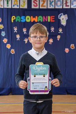  Grafika #92: PASOWANIE UCZNIÓW KLAS PIERWSZYCH - fotorelacja z 12 października 2020 roku grafika