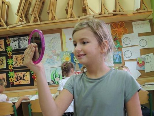  Grafika #7: ,, Jesteśmy niepowtarzalni – zajęcia plastyczne grafika