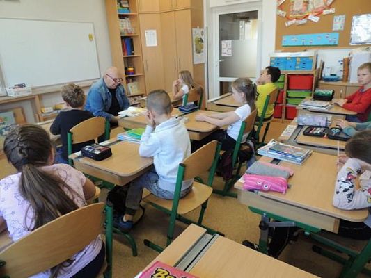  Grafika #5: Akcja Ogólnopolska ,,Cała Polska Czyta Dzieciom grafika