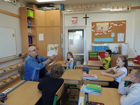  Grafika #6: Akcja Ogólnopolska ,,Cała Polska Czyta Dzieciom grafika