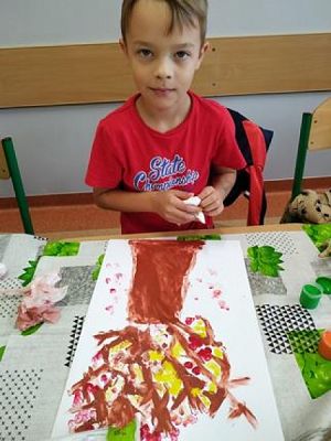  Grafika #9: Jesienne drzewa palcami malowane - kl. Ia grafika