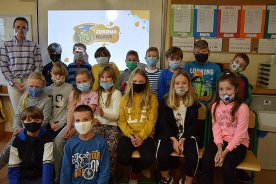  Grafika #2: "Zdrowa klasa" grafika