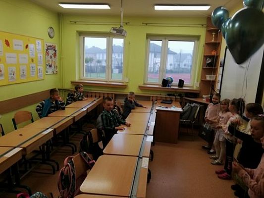  Grafika #26: Dzień Chłopaka w naszej szkole obchodzony wśród klas młodszych :) grafika