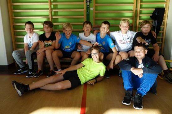  Grafika #0: Dzień Chłopaka w klasie 6 b grafika