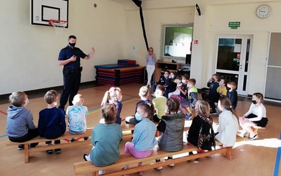  Grafika #0: BEZPIECZNA DROGA DO SZKOŁY grafika