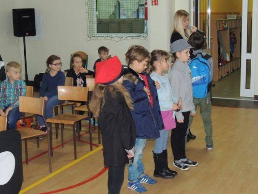  Grafika #0: Frightfully funny Halloween grafika