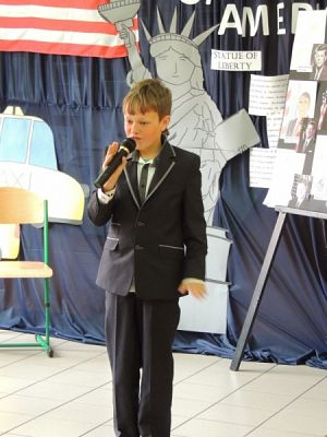  Grafika #3: WELCOME TO THE USA grafika