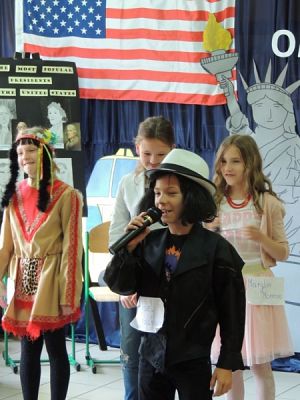  Grafika #5: WELCOME TO THE USA grafika