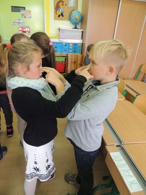  Grafika #7: Drama games grafika