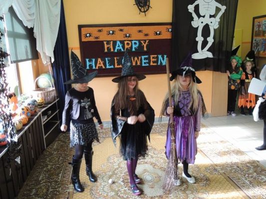  Grafika #6: Trick or treat! – Halloween w naszej szkole grafika