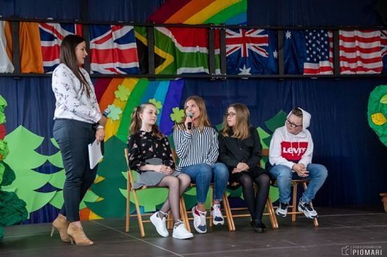  Grafika #47: ENGLISH STATION grafika