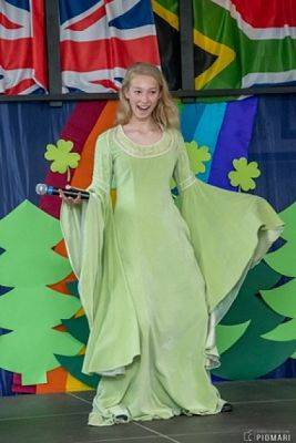  Grafika #48: ENGLISH STATION grafika