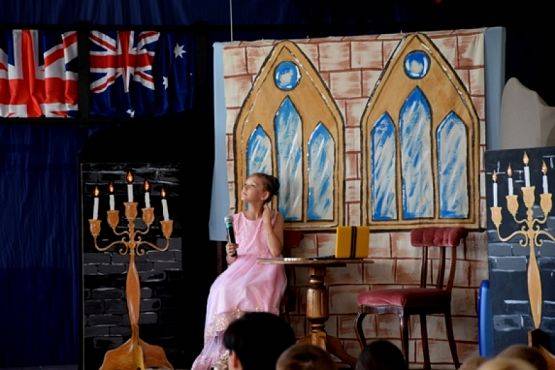  Grafika #5: ENGLISH STATION grafika